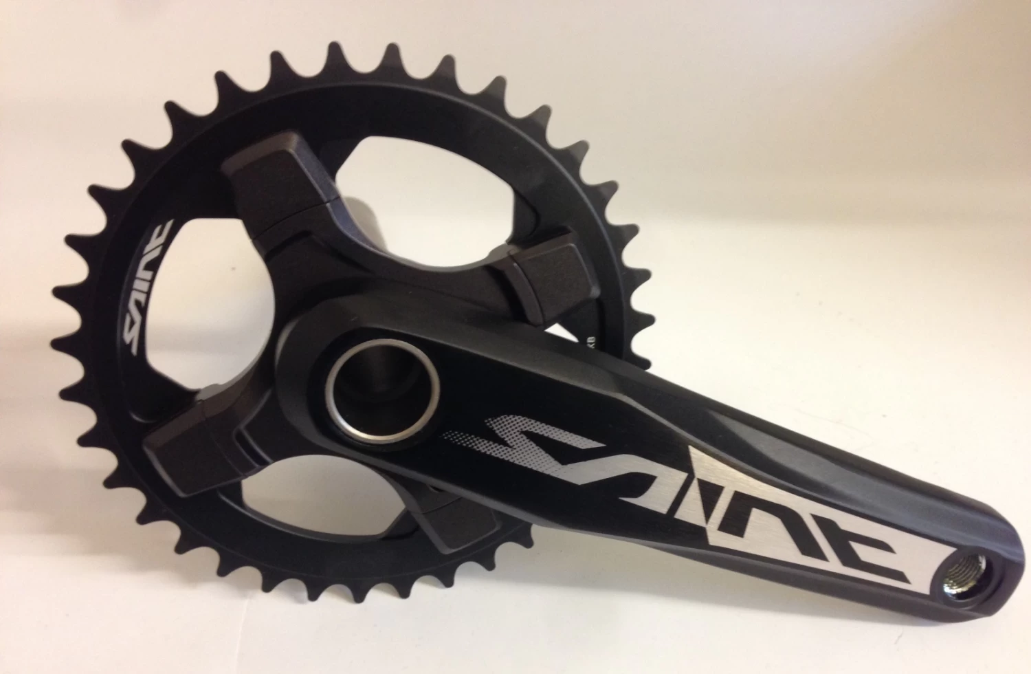 Shimano Saint FC-M825 1x10 36 ZĂ€hne 165mm Kurbelgarnitur â Bild 2